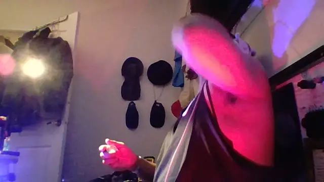 CleanGrey online show from 6, 3, 2026