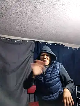 LaInsaciableIntensa online show from 30, 10, 2025