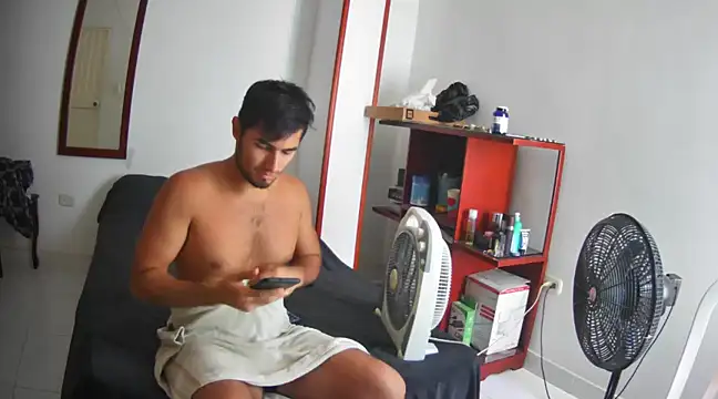 lechero226 online show from 24, 1, 2025