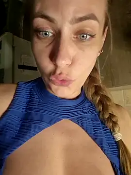 Snapshot of Keli_Jessi chatting on 24, 4, 2026 Keli Jessi online show from 24, 4, 2026