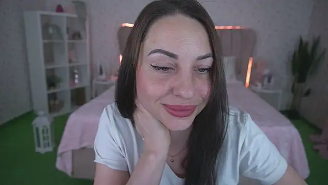 Snapshot of KristiiMax chatting on 21, 4, 2026 KristiiMax online show from 21, 4, 2026