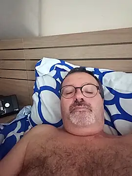 Snapshot of mike9473 chatting on 15, 9, 2025 mike9473 online show from 15, 9, 2025