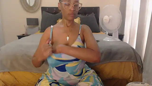 Snapshot of Creamyass22 chatting on 14, 12, 2024 Creamyass22 online show from 14, 12, 2024