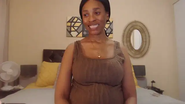 Snapshot of Creamyass22 chatting on 28, 11, 2025 Creamyass22 online show from 28, 11, 2025