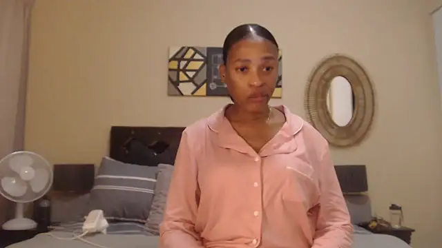 Creamyass22 online show from 21, 12, 2025