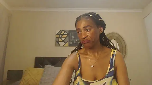 Snapshot of Creamyass22 chatting on 24, 7, 2026 Creamyass22 online show from 24, 7, 2026