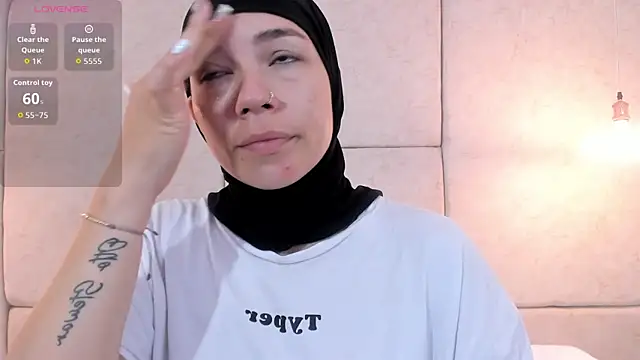 aisha vs online show from 13, 1, 2026