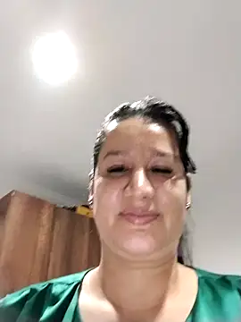 Snapshot of keilymadam chatting on 6, 5, 2026 keilymadam online show from 6, 5, 2026