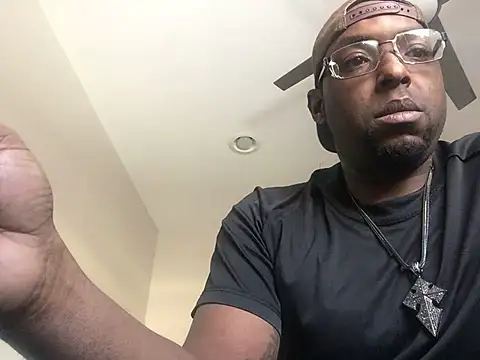 Londonfrotadejr online show from 28, 1, 2025