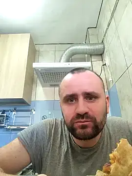 Snapshot of Govora chatting on 18, 1, 2025 Govora online show from 18, 1, 2025