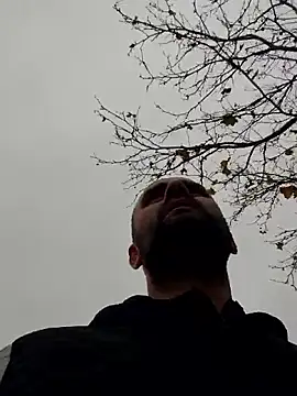 Snapshot of Govora chatting on 23, 11, 2025 Govora online show from 23, 11, 2025