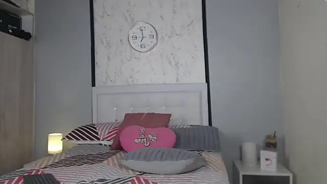 Sofia Blosom online show from 11, 2, 2025