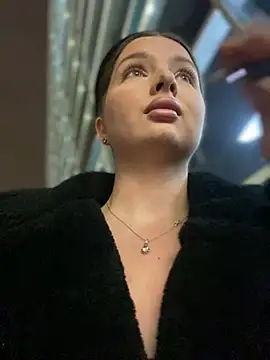 Snapshot of KrisMagnoly chatting on 12, 3, 2026 KrisMagnoly online show from 12, 3, 2026