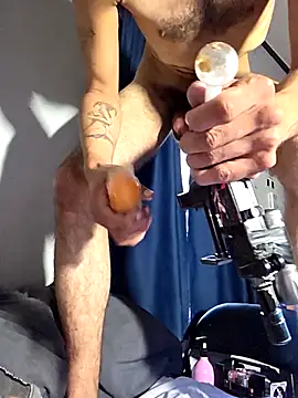 Snapshot of SpeedMagnumBlade6669 chatting on 20, 11, 2025 SpeedMagnumBlade6669 online show from 20, 11, 2025