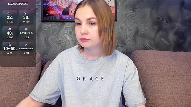 CassieMils online show from 16, 4, 2026