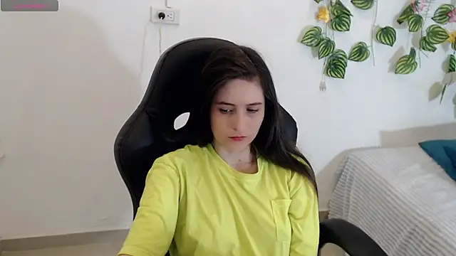 tania sweet   online show from 14, 1, 2025