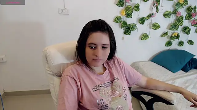 tania sweet   online show from 20, 9, 2025