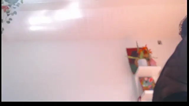 Snapshot of LAICK_01 chatting on 18, 10, 2025 LAICK 01 online show from 18, 10, 2025