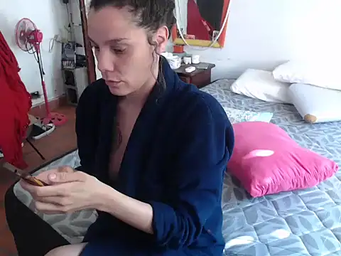 Snapshot of deftoolceles chatting on 8, 10, 2025 deftoolceles online show from 8, 10, 2025