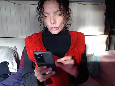 Snapshot of deftoolceles chatting on 17, 5, 2026 deftoolceles online show from 17, 5, 2026