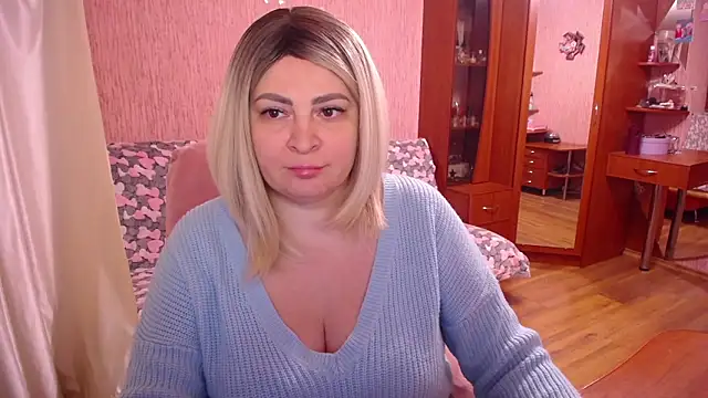 Snapshot of -MeowMeow chatting on 24, 4, 2026 -MeowMeow online show from 24, 4, 2026