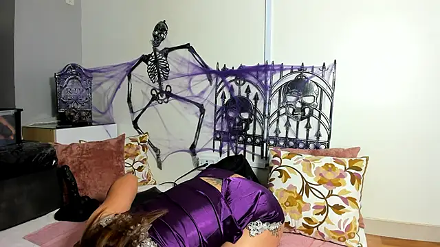 beauti wild25 online show from 13, 10, 2025