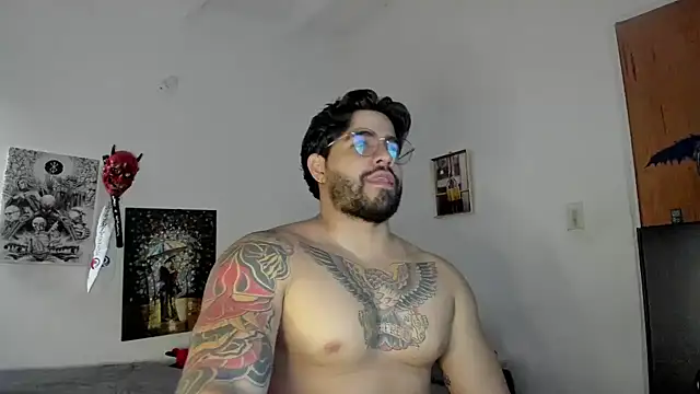 Snapshot of _Coddygold_ chatting on 24, 1, 2025  Coddygold  online show from 24, 1, 2025