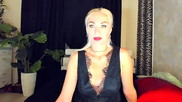 Snapshot of _SABOTAGE_ chatting on 25, 5, 2026 SABOTAGE online show from 25, 5, 2026