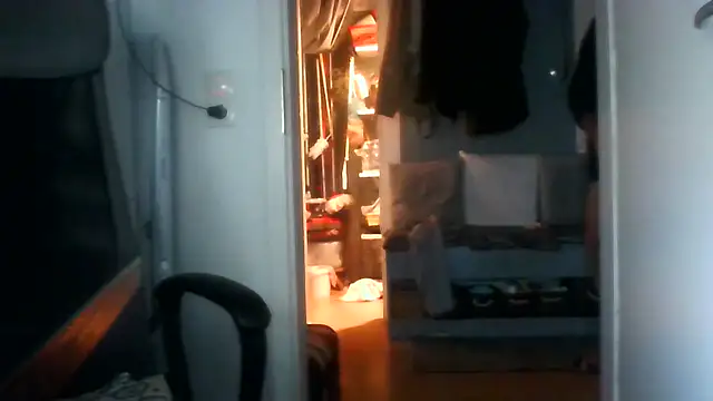 Snapshot of ralf6644 chatting on 15, 11, 2025 ralf6644 online show from 15, 11, 2025
