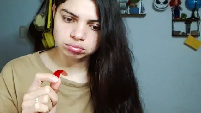 Nikkykora15 online show from 5, 2, 2025