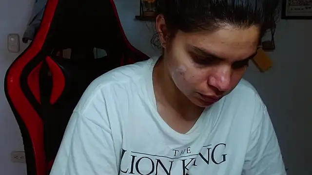 Nikkykora15 online show from 1, 3, 2025