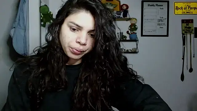 Nikkykora15 online show from 3, 10, 2025