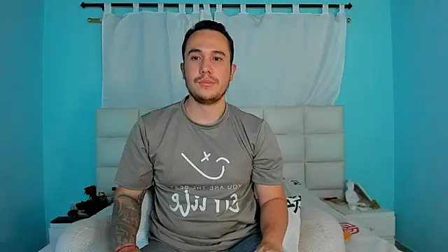Snapshot of juan__jimenez chatting on 8, 3, 2026 juan jimenez online show from 8, 3, 2026