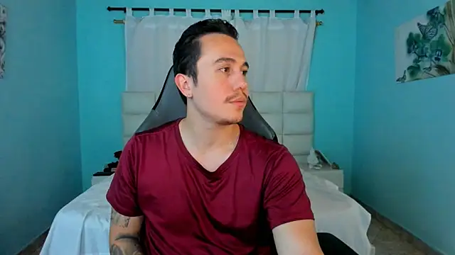 Snapshot of juan__jimenez chatting on 2, 4, 2026 juan jimenez online show from 2, 4, 2026