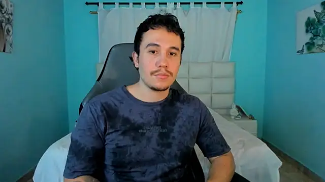Snapshot of juan__jimenez chatting on 17, 4, 2026 juan jimenez online show from 17, 4, 2026