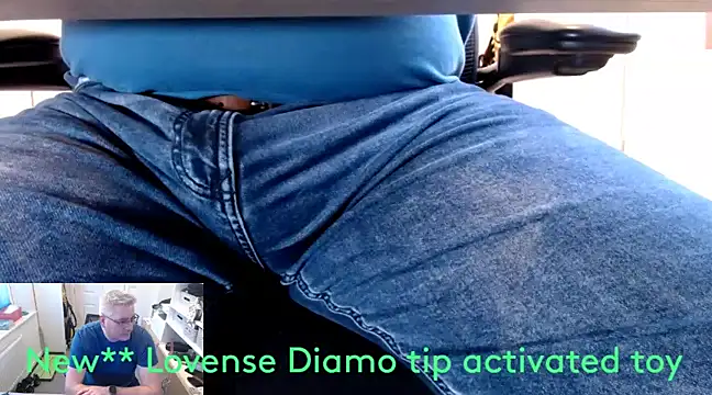 Snapshot of RicRockhard chatting on 2, 1, 2025 RicRockhard online show from 2, 1, 2025