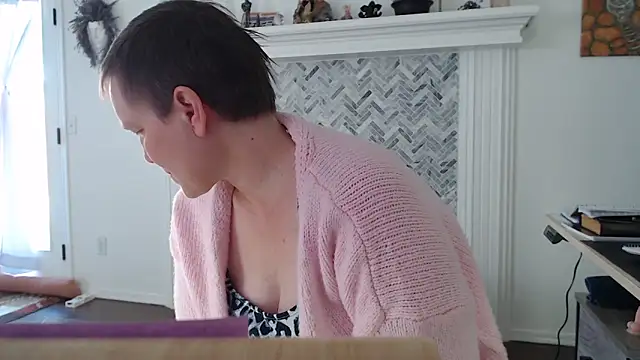 AuroraWillows online show from 20, 2, 2026