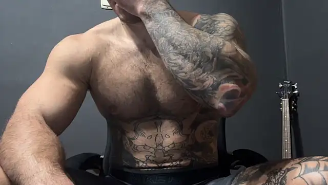 Snapshot of Mr_YourGod chatting on 23, 11, 2025 Mr YourGod online show from 23, 11, 2025