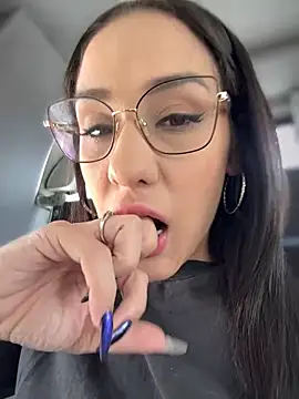   IRIS   online show from 16, 9, 2025