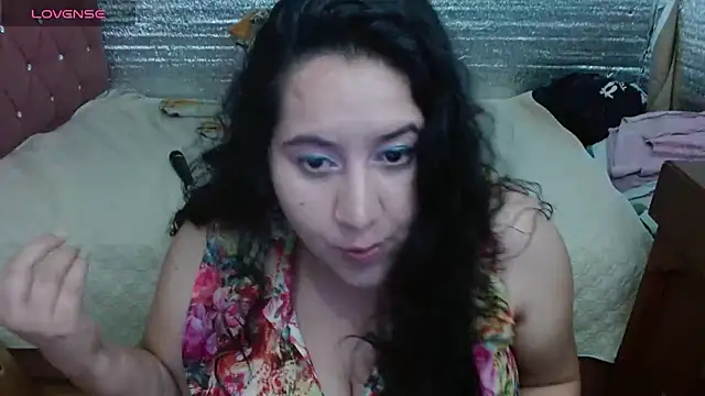 Snapshot of EMILY-NESSA chatting on 10, 3, 2026 EMILY-NESSA online show from 10, 3, 2026