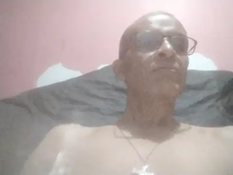 Snapshot of jrfm14 chatting on 15, 4, 2026 jrfm14 online show from 15, 4, 2026