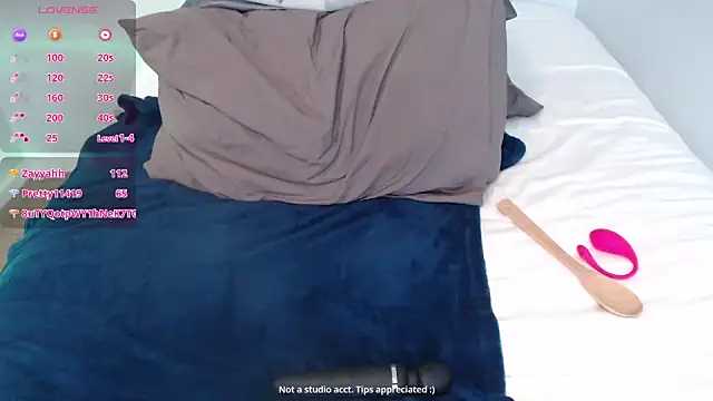 Snapshot of Agatha6969x chatting on 24, 10, 2025 Agatha6969x online show from 24, 10, 2025