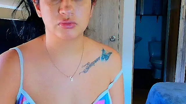 sara2520 online show from 11, 4, 2026