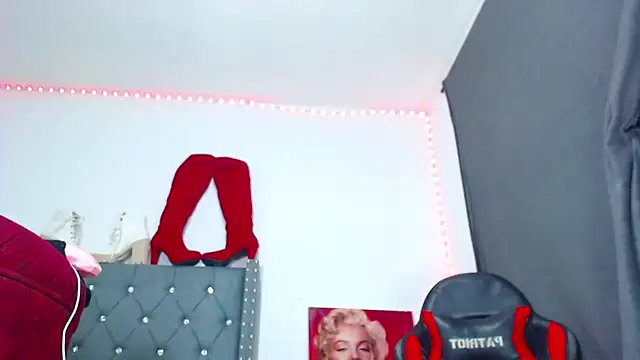 Snapshot of party_aass chatting on 30, 12, 2024 party aass online show from 30, 12, 2024