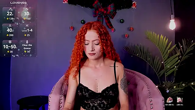 Snapshot of amy_e chatting on 5, 12, 2025 amy e online show from 5, 12, 2025