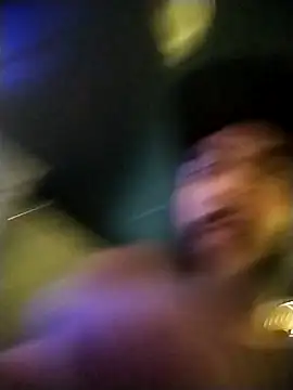 Snapshot of Pziko chatting on 20, 12, 2025 Pziko online show from 20, 12, 2025