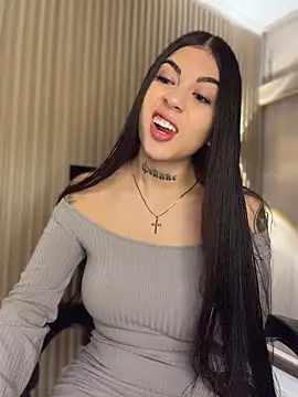 Snapshot of Sarasanders_4 chatting on 14, 4, 2026 Sarasanders 4 online show from 14, 4, 2026