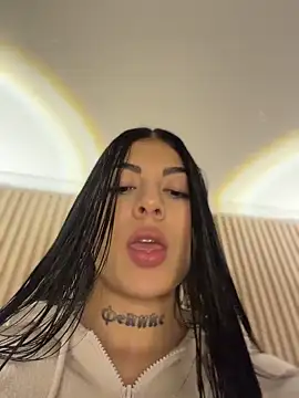 Snapshot of Sarasanders_4 chatting on 17, 4, 2026 Sarasanders 4 online show from 17, 4, 2026