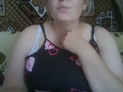 Snapshot of Diana_Britt chatting on 26, 7, 2026 Diana Britt online show from 26, 7, 2026