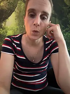 LadyChantale online show from 11, 3, 2025